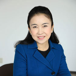岩井 麻利子